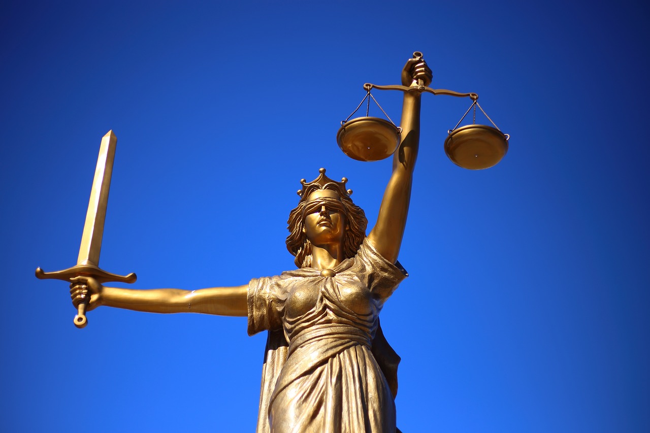 Blinde deutsche Justiz Blinde deutsche Justiz